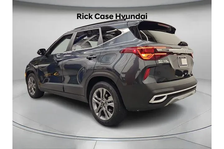 $17991 : Kia Seltos 2023 S 4dr SUV image 7