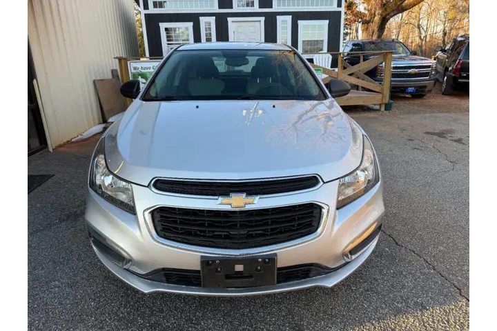 $6999 : 2016 Cruze Limited LS Auto image 3