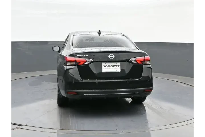 $17495 : Nissan Versa 2025 SV 4dr Sed image 8