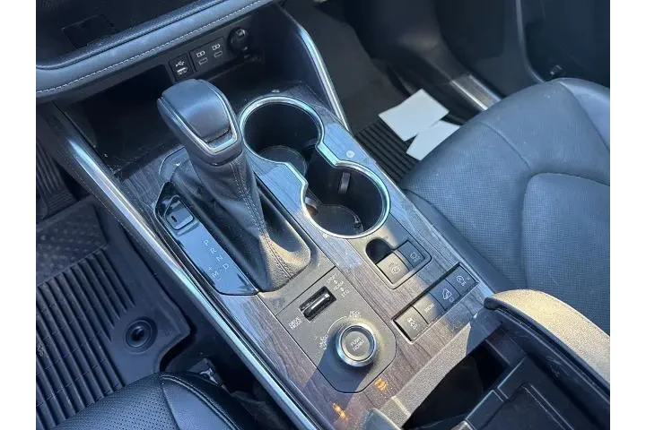 $40000 : Toyota Highlander 2022 AWD L image 9