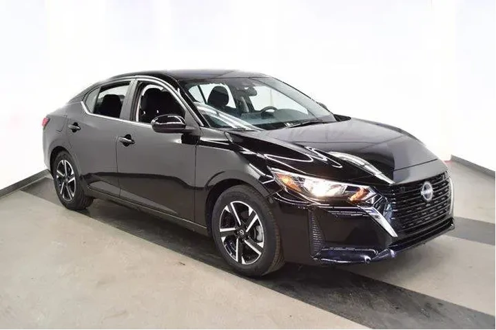 $20994 : Nissan Sentra 2025 SV 4dr Se image 2