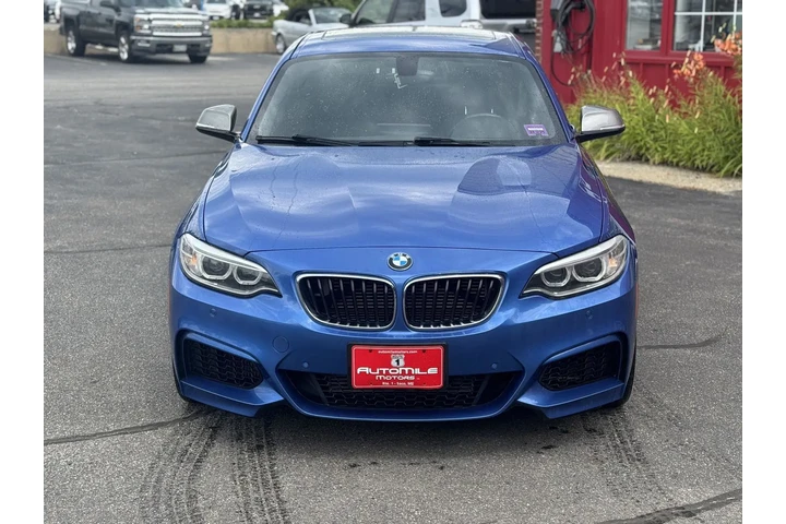 $23479 : 2016 BMW 2 Series M235i xDrive image 2
