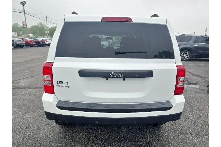 $10449 : Jeep Patriot 2014 4x4 Sport image 7