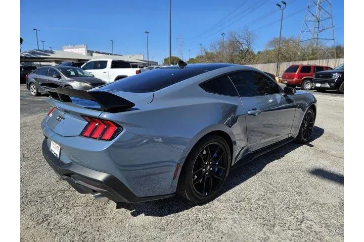 $39800 : Ford Mustang 2024 GT 2dr Fas image 3