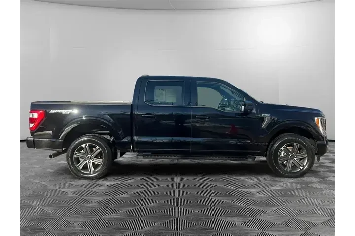$39923 : Ford F-150 2023 4x4 Lariat 4 image 6