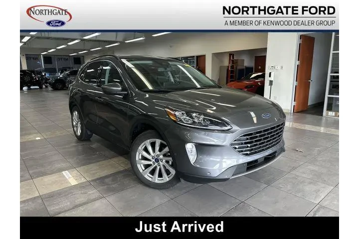 $23000 : Ford Escape 2022 AWD Titaniu image 1