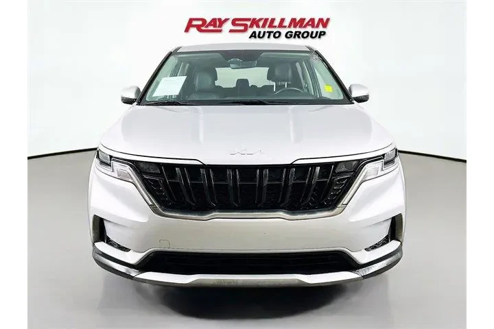 $29988 : Kia Carnival 2023 LX 4dr Min image 2