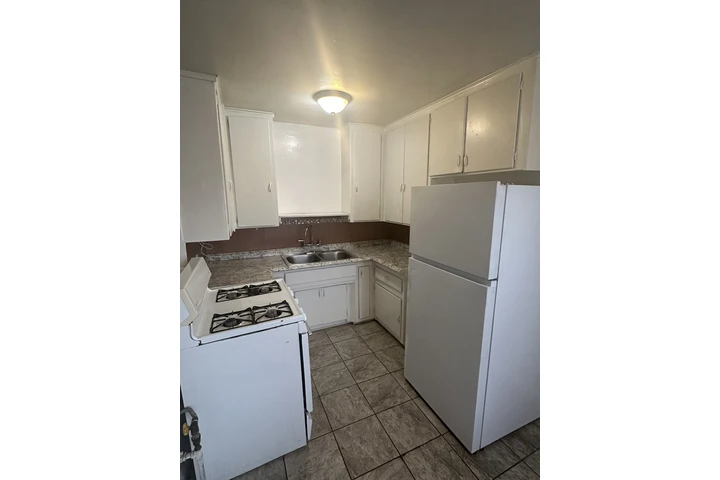 $1975 : APARTAMENTO EN LOS ANGELES image 9