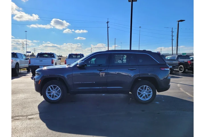 $35496 : Jeep Grand Cherokee 2025 4x4 image 7