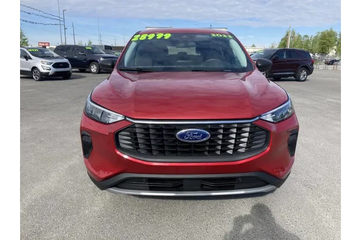 $28999 : 2023 Escape Active image 2