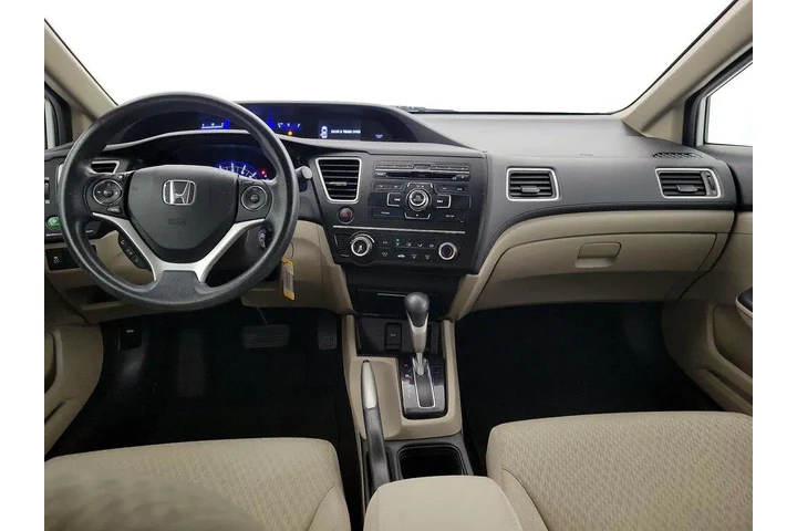 $16998 : Honda Civic 2015 LX 4dr Seda image 9