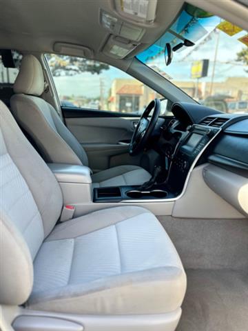 $15999 : 2016 Camry image 9