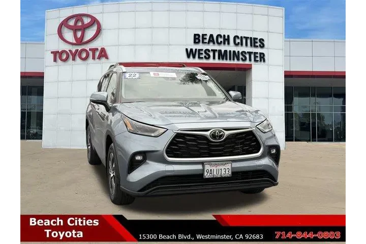 $30822 : Toyota Highlander 2022 XLE 4 image 3