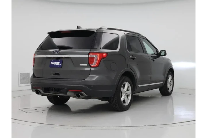 $17998 : Ford Explorer 2019 XLT 4dr S image 8