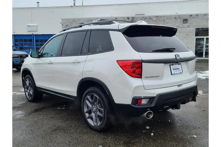 $29697 : Honda Passport 2023 AWD EX-L image 3