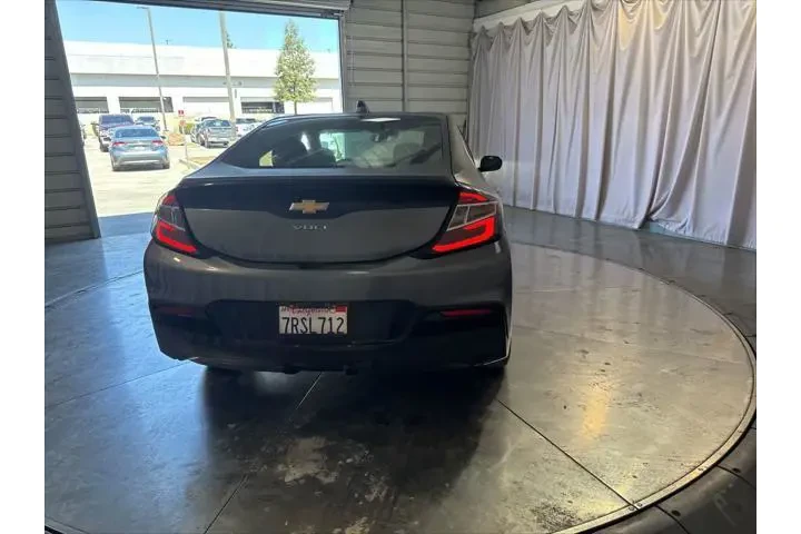 $8495 : Chevrolet Volt 2017 LT 4dr H image 5