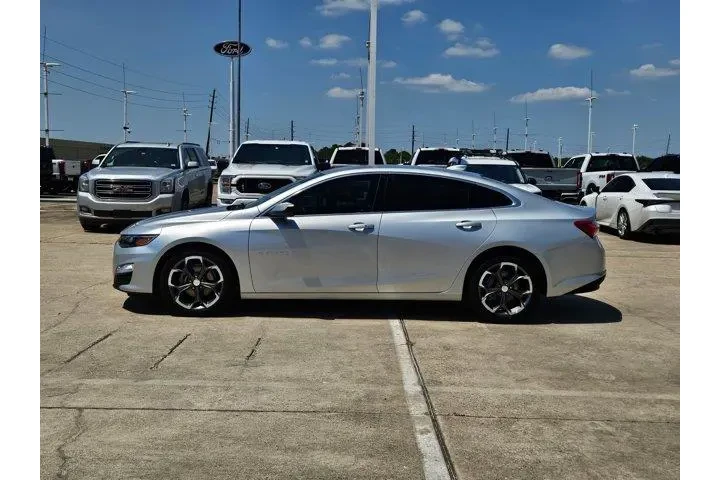 $17625 : Chevrolet Malibu 2022 LT 4dr image 6