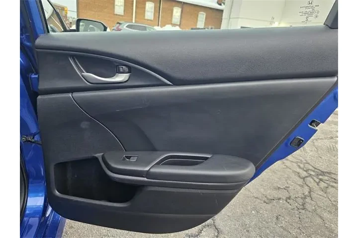 $18498 : Honda Civic 2019 Sport 4dr S image 10