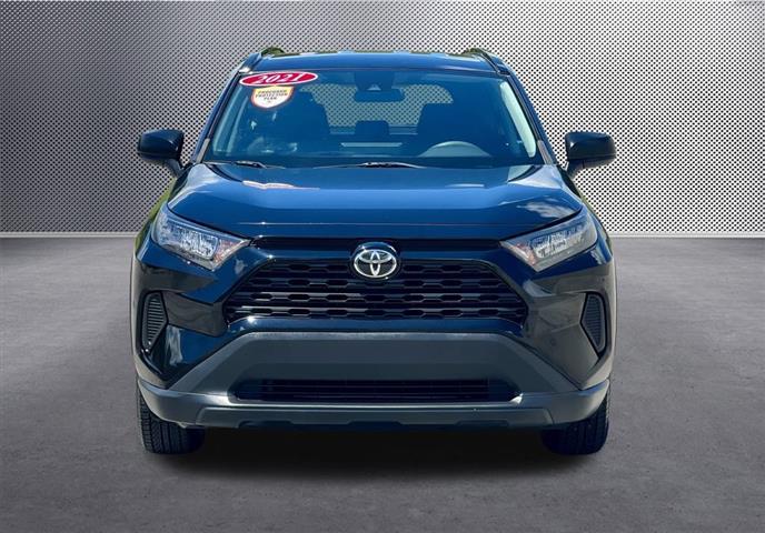 $23947 : 2021 RAV4 LE image 2