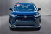 $23947 : 2021 RAV4 LE thumbnail