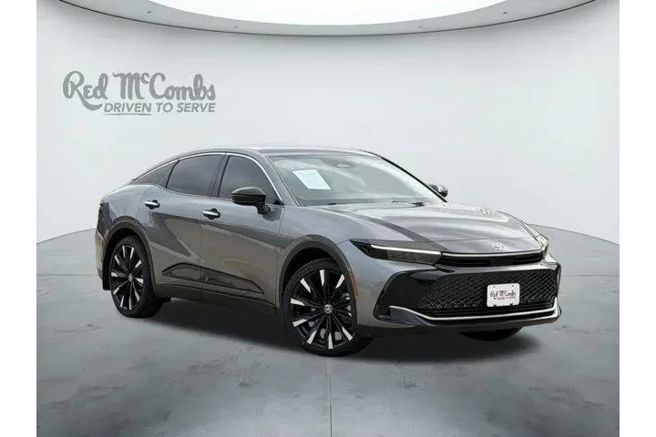$37981 : Toyota Crown 2024 AWD Platin image 1