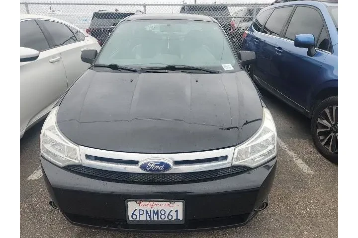 $7491 : Ford Focus 2011 SE 4dr Sedan image 2
