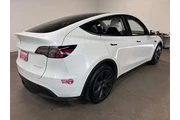 $35784 : Tesla Model Y 2024 AWD Long thumbnail