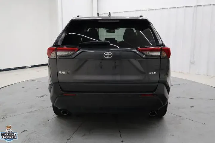 $24595 : Toyota RAV4 2024 XLE 4dr SUV image 5