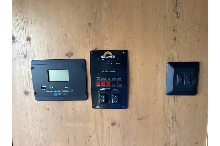 2022 Sun Lite TB image 10