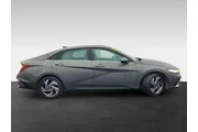 $23995 : Hyundai ELANTRA 2025 Limited thumbnail