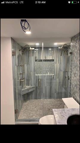 Remodeling showers image 6
