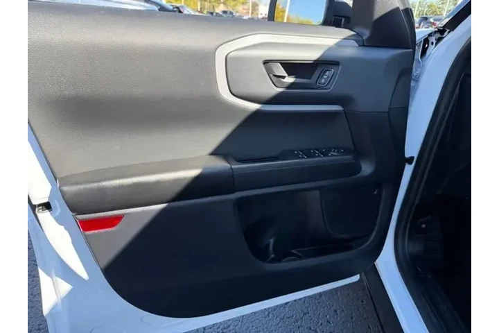 $25167 : Ford Bronco Sport 2024 AWD B image 9