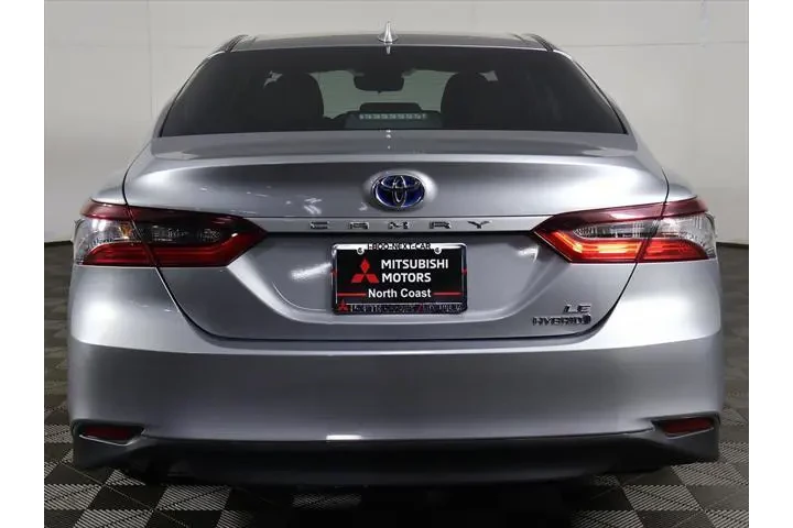 $24993 : Toyota Camry Hybrid 2023 LE image 9