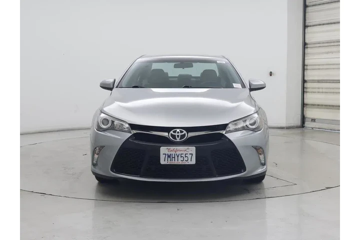 $20998 : Toyota Camry 2015 SE 4dr Sed image 5