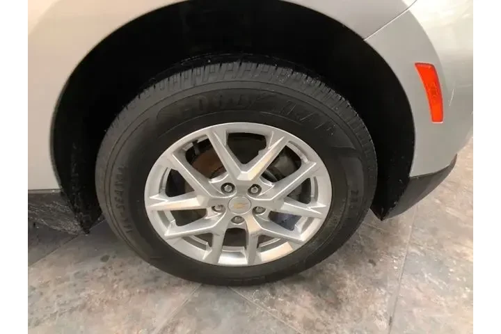 $20102 : Chevrolet Equinox 2022 4x4 L image 9