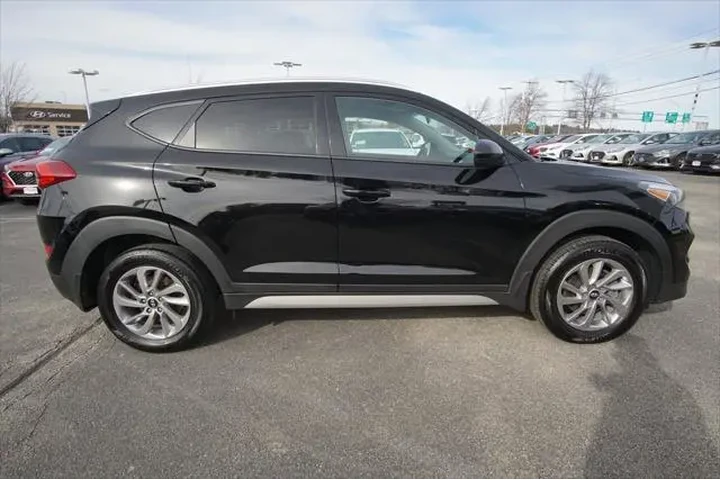 $11900 : Hyundai TUCSON 2018 AWD SEL image 2