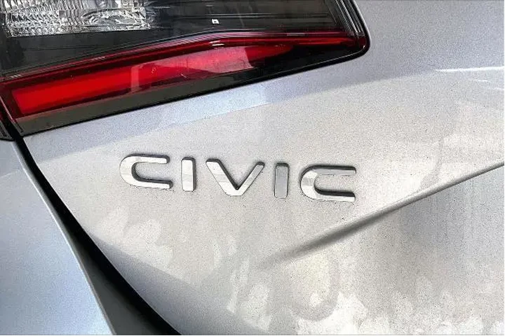 $21231 : Honda Civic 2023 Sport 4dr H image 9