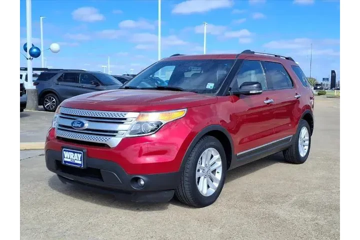 $9988 : Ford Explorer 2012 XLT 4dr S image 1