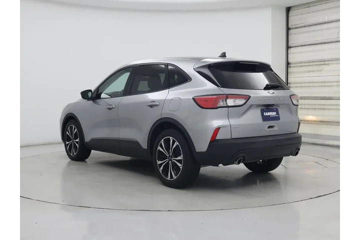$17998 : Ford Escape 2022 SE 4dr SUV image 2