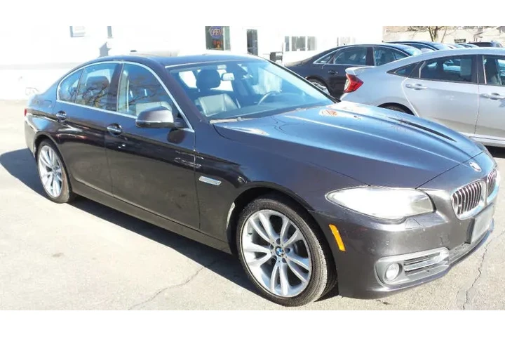 $14900 : 2016 BMW 5 Series 535i xDrive image 3