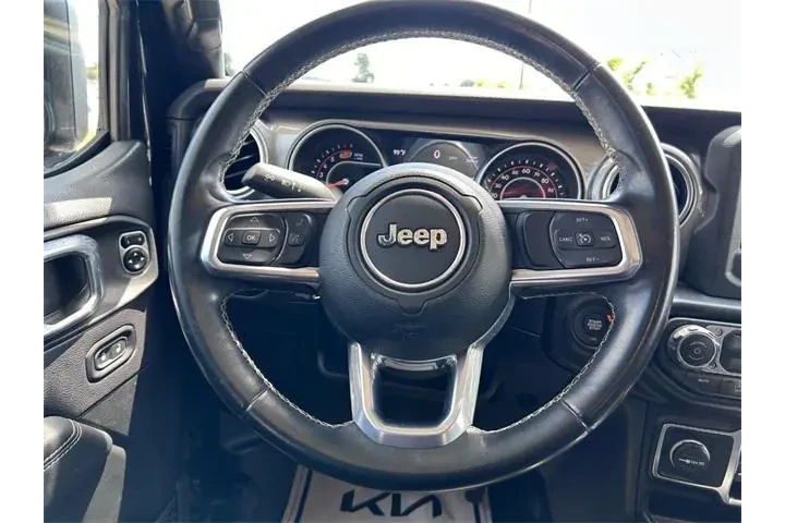 $24739 : Jeep Wrangler Unlimited 2020 image 9