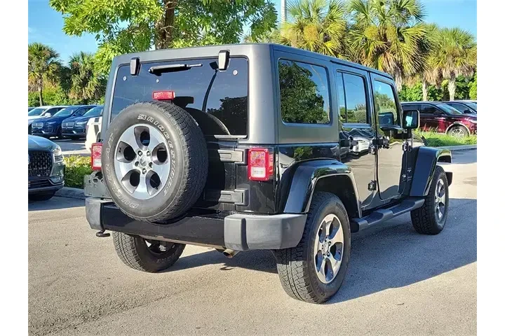 $18990 : Jeep Wrangler Unlimited 2017 image 5