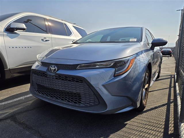 $19991 : Pre-Owned 2021 Corolla LE image 2