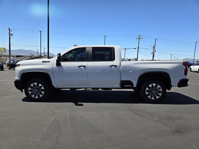 $57915 : Pre-Owned 2024 SILVERADO 2500 image 4