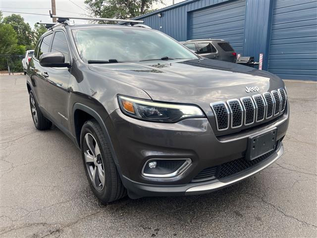 $17888 : 2019 Cherokee Limited, CLEAN image 5