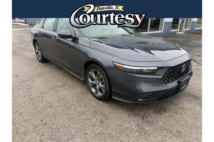 $25495 : Honda Accord 2023 EX 4dr Sed image 1