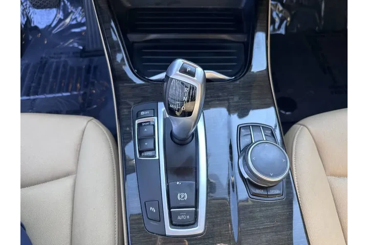 $11995 : 2017 BMW X3 sDrive28i image 5