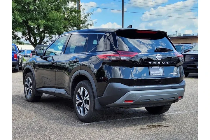 $15974 : 2021 Rogue SV image 9