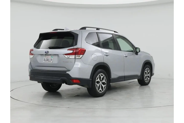 $19998 : Subaru Forester 2019 AWD Pre image 8