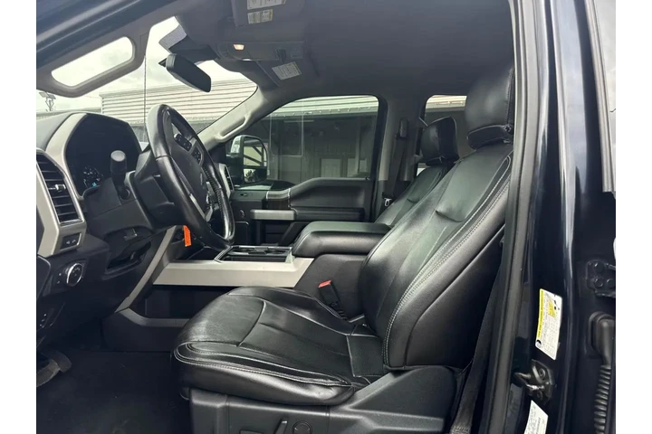 2021 F-250 SD Lariat image 7